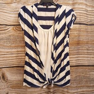 Heart Soul White & Blue Striped Top  Floral Design Tie-up front